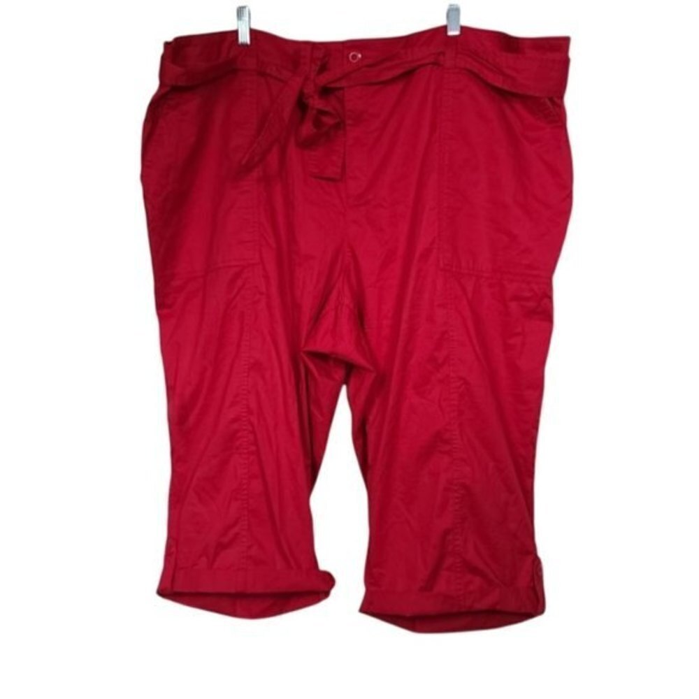 NWT Lane Bryant Pedal Red Fabric Belt Capri Shorts Size 28